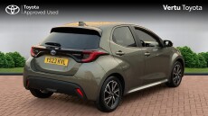 Toyota Yaris 1.5 Hybrid Design 5dr CVT Hybrid Hatchback